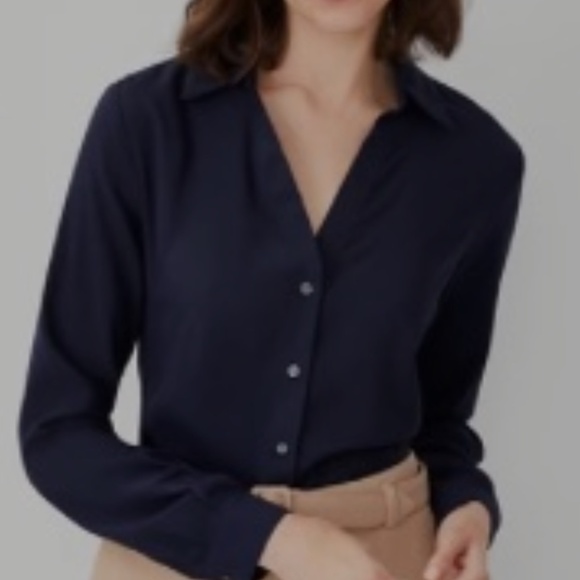 Essential shirt - Picture 4 of 4